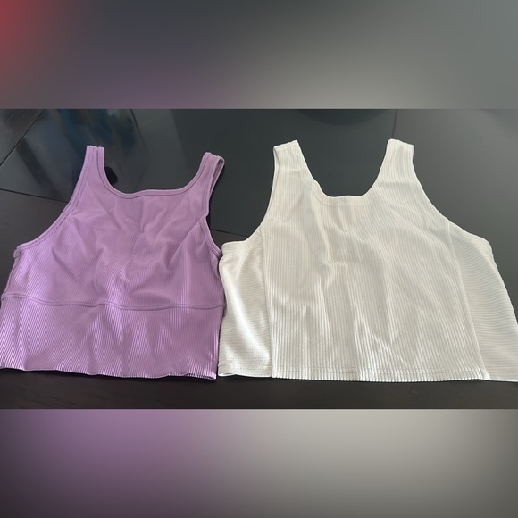 Lululemon tanks size 8 - Picture 1 of 1